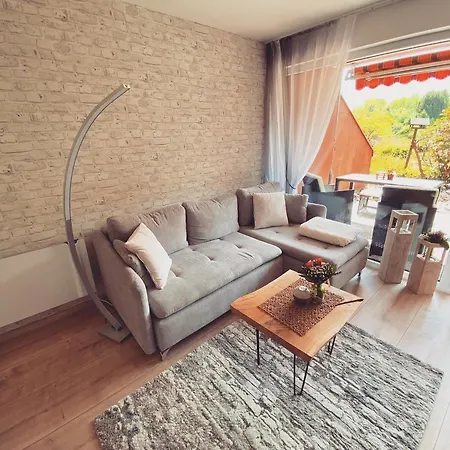 Ferienwohnung Guenter Im Tonbachtal شقة *
