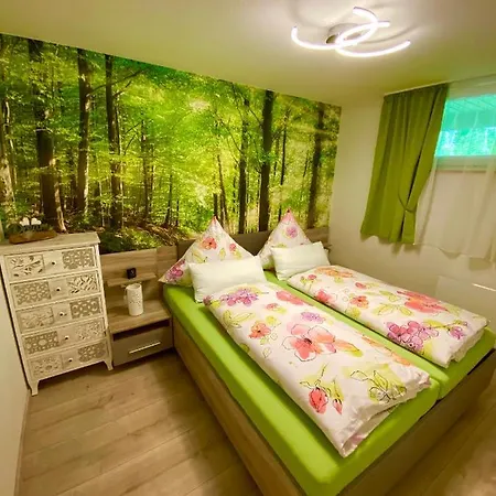 شقة Ferienwohnung Guenter Im Tonbachtal