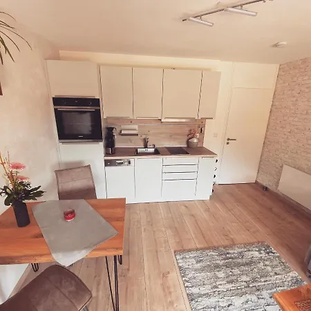 شقة Ferienwohnung Guenter Im Tonbachtal